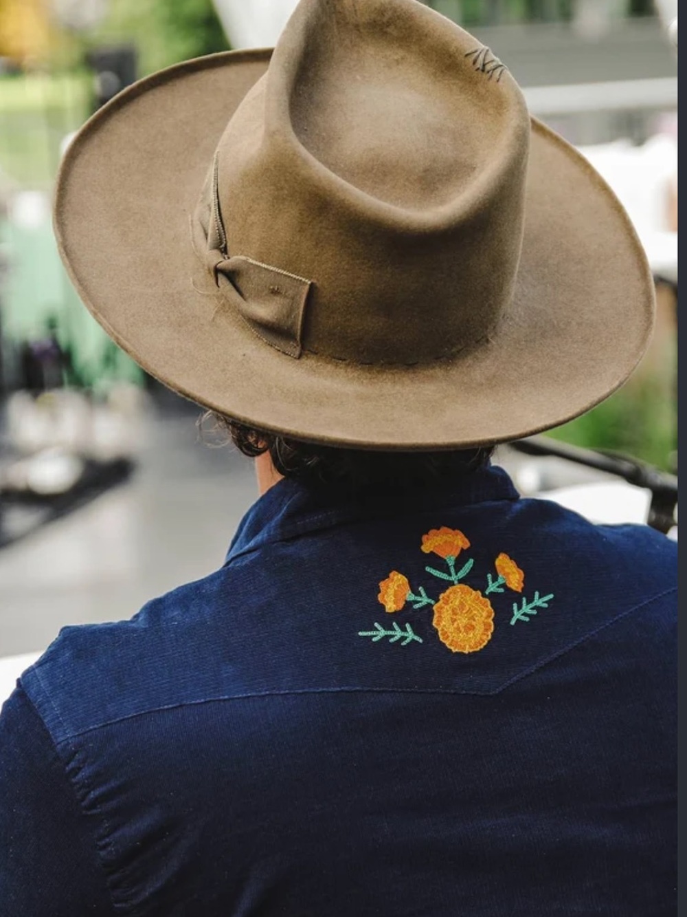 Taylor Stitch better together limited edition button up 40 (men’s medium)